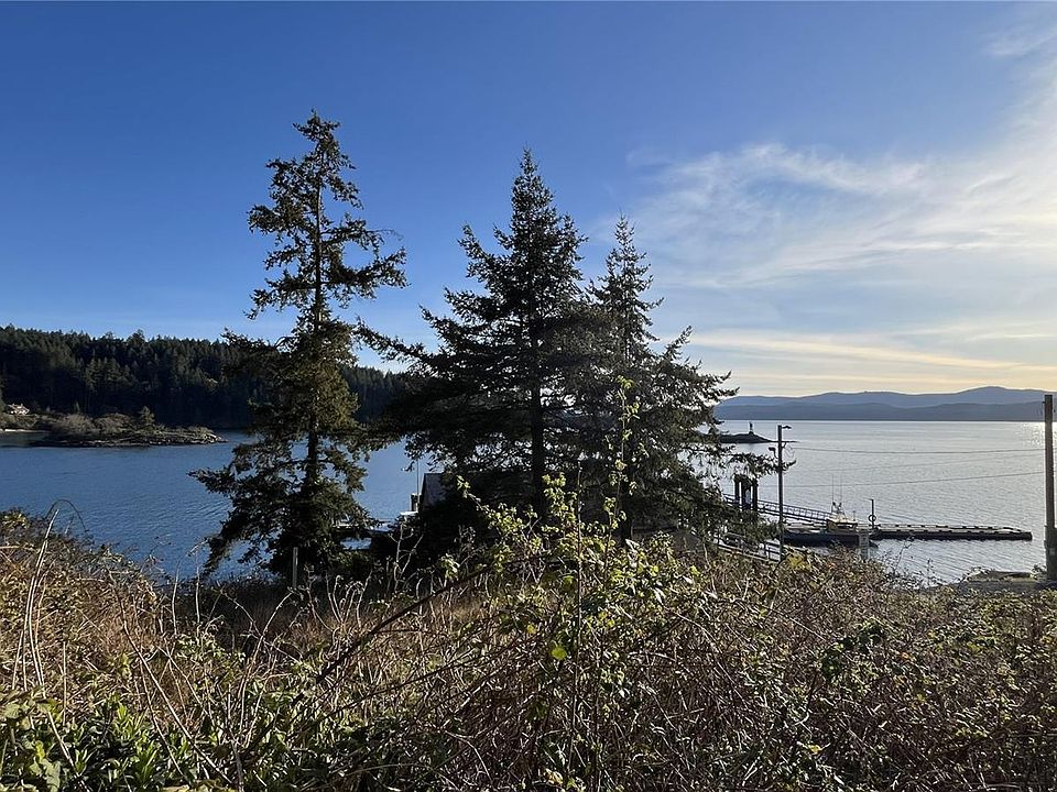 1st image of 1201 Port Washington Rd