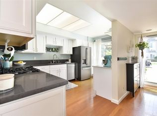 366 Genoa Ln, Costa Mesa, CA 92627