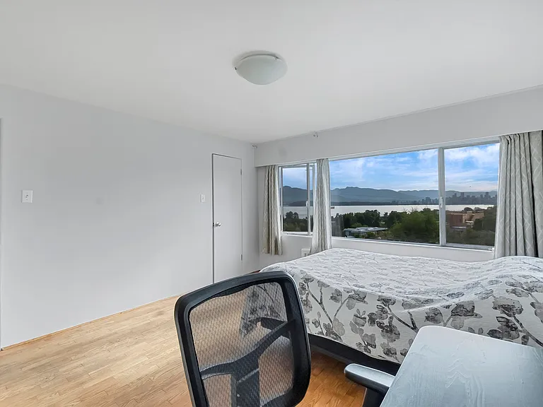 4514 Bellevue Dr — Photo 30