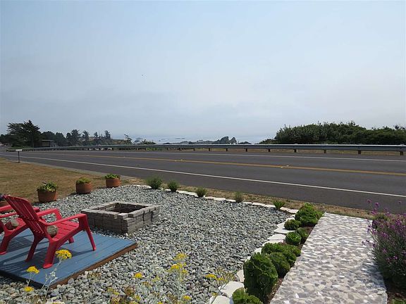 2nd image of 1655 Pebble Beach Dr