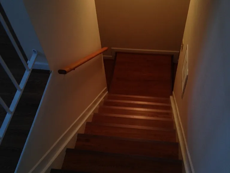 1519 Penrose Ave — Photo 5