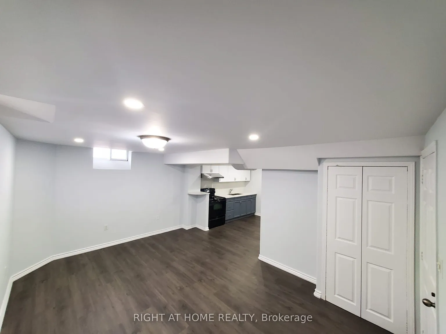 2 bed, $1,990 — Photo 3