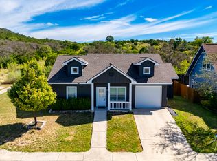 100 Jasper Ln, Kerrville, TX 78028