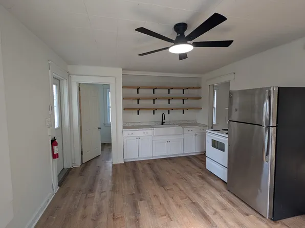 (undisclosed Address), Berlin, NH 03570