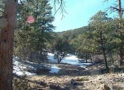 1st image of 143 Ive Pl