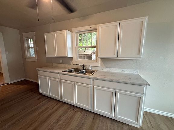5th image of 3235 S 9th St