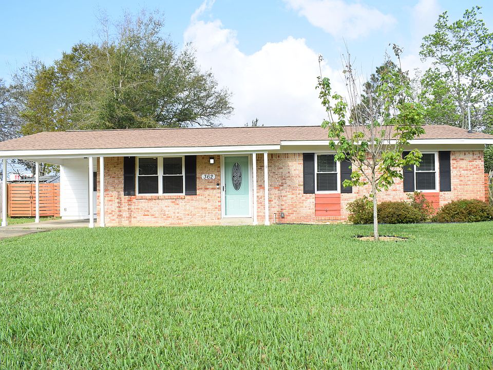 1st image of 362 Coral Dr SW