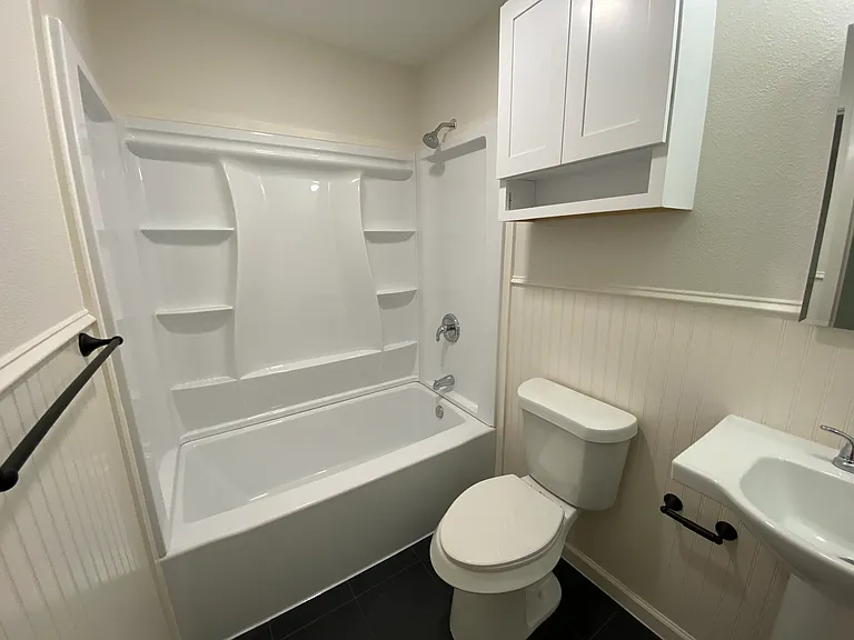 10106 Brockbank Dr — Photo 16