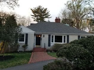 3407 Inverness Dr, Chevy Chase, MD 20815