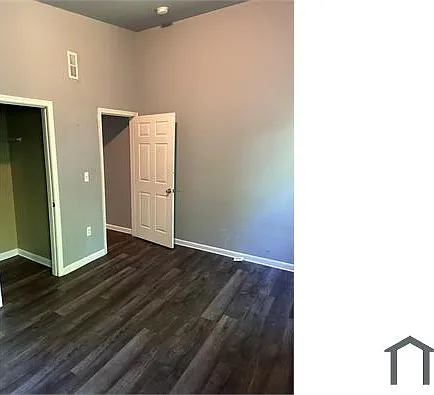 2 bed, $1,300 — Photo 4