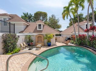 460 11th Ave S, Naples, FL 34102