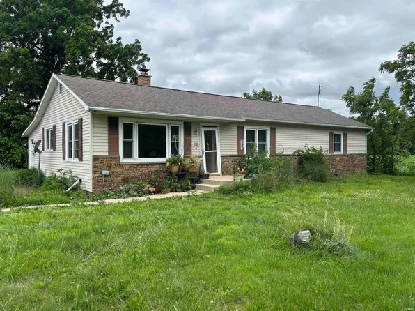 18725 Linden Rd, Argos, IN 46501