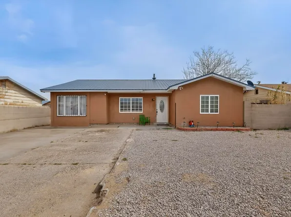 1233 Jenaro St SW, Albuquerque, NM 87121