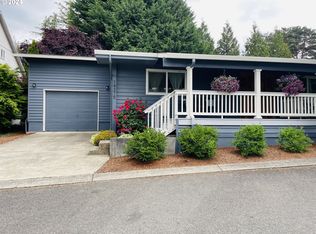 14375 SE Village Slope Ct, Clackamas, OR 97015