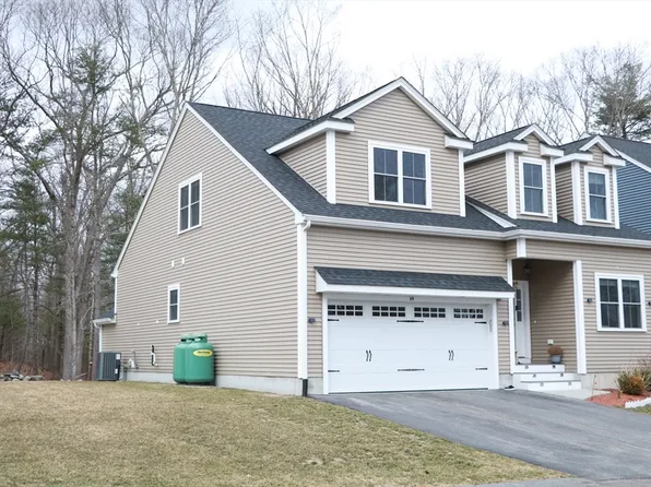 29 Brown Bear Ln #29, Milford, MA 01757