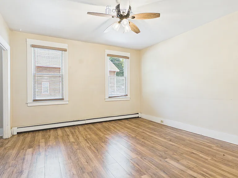 111 Victory St #1 — Photo 18
