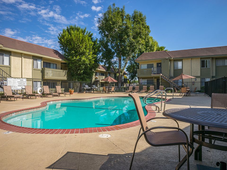 Fountain Villas 21450 Chase St Canoga Park, CA Zillow