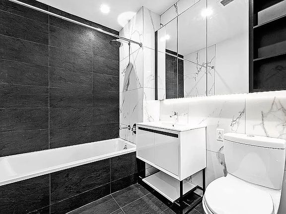5th image of 635 4th Ave APT 903