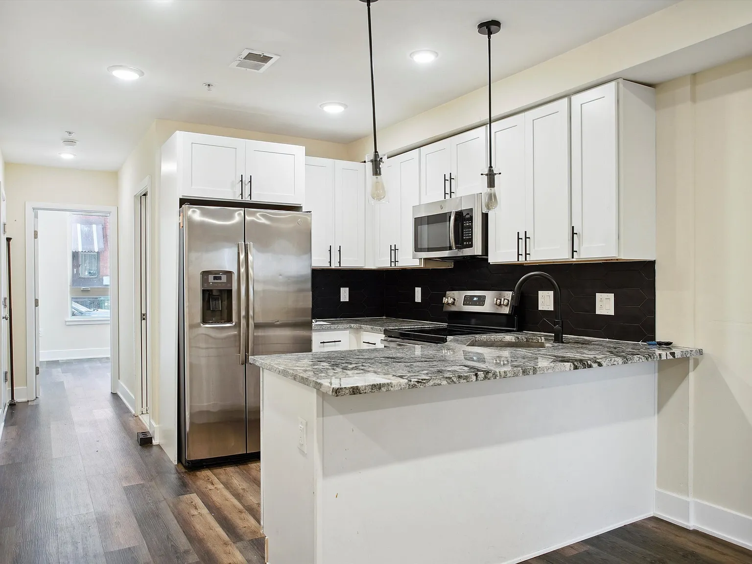 1807 N Bouvier St — Photo 1