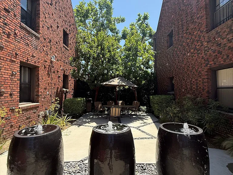 Citadel on Central — Photo 11