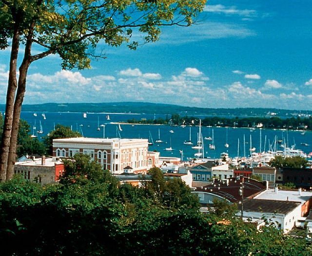 6789 S Lake Shore Dr, Harbor Springs, MI 49740 Zillow