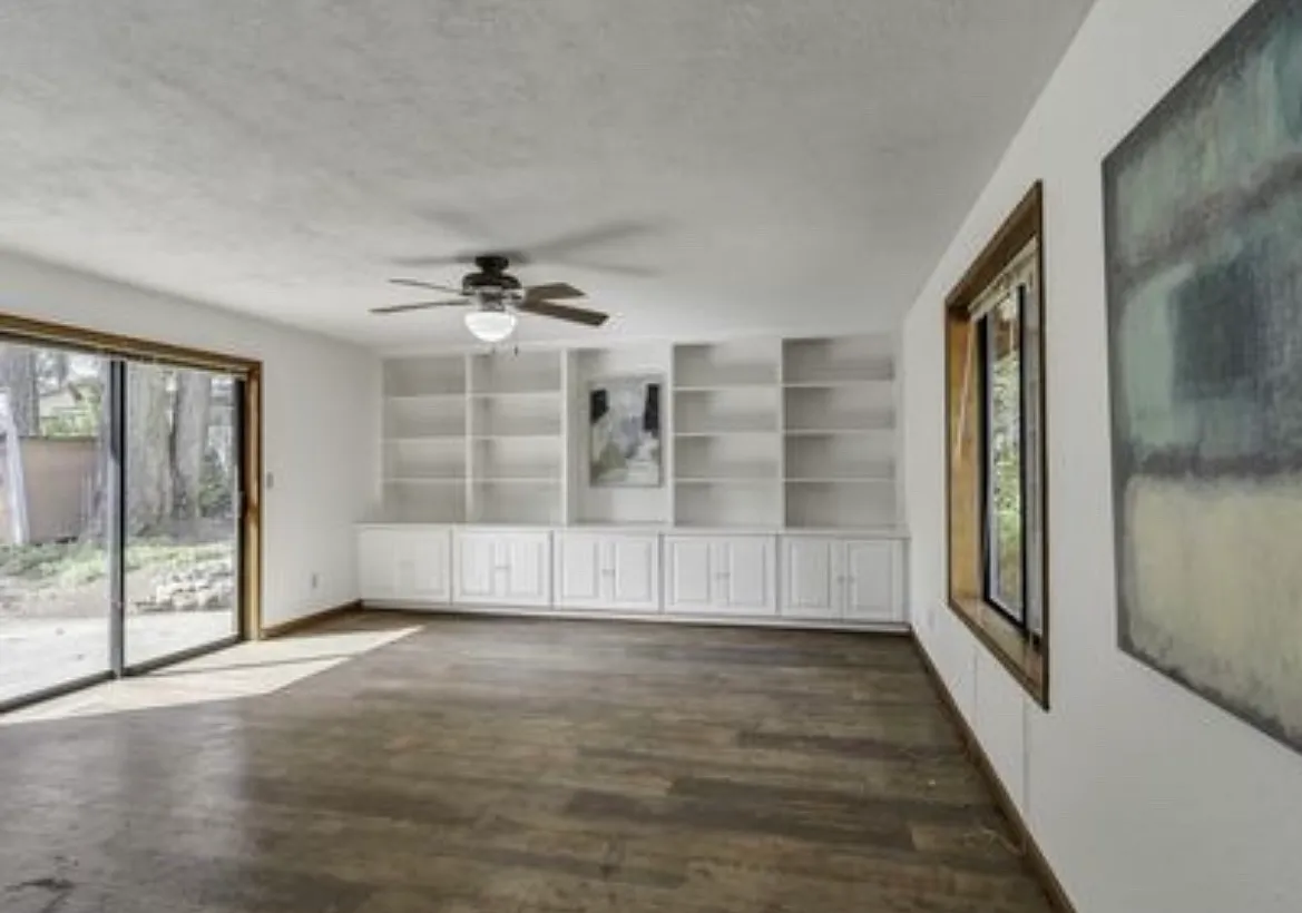 3 bed, 1432 sqft, $2,950 — Photo 3