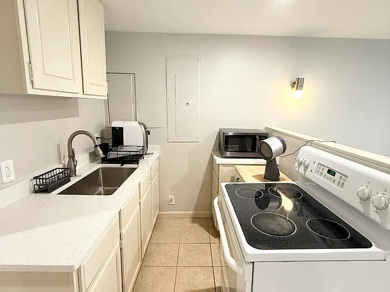 356 Camp Perrin Rd #BASEMENT — Photo 3