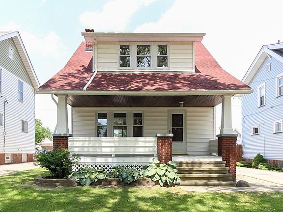 2nd image of 3018 Hillcrest Ave