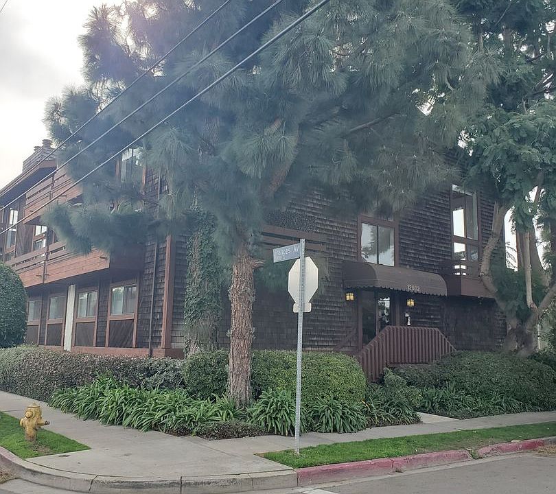 1st image of 12602 Pacific Ave APT 3