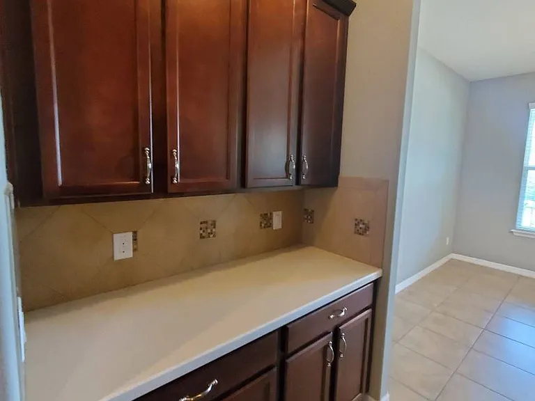 8404 Iron Mountain Trl — Photo 19
