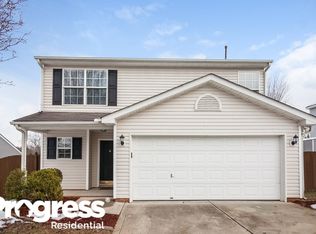 810 River Trail Rd, Lowell, NC 28098