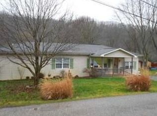 3406 Naylor Dr, Charleston, WV 25302