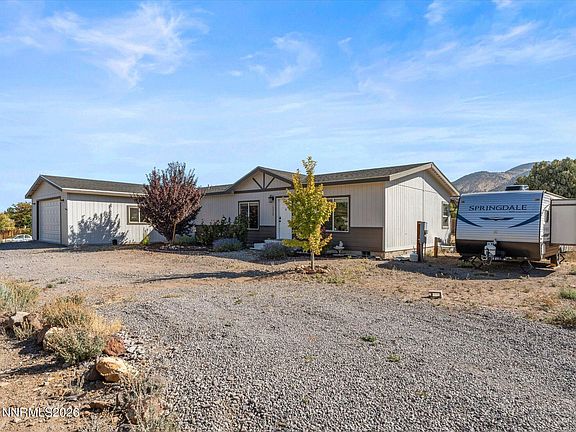 5th image of 15360 Tuxon Way