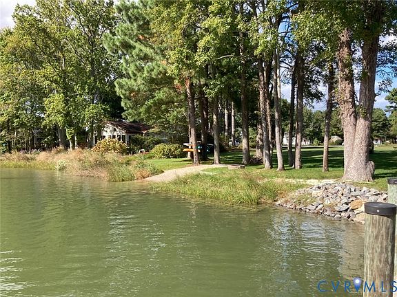 2nd image of 36 Rudder Pl Lot 13