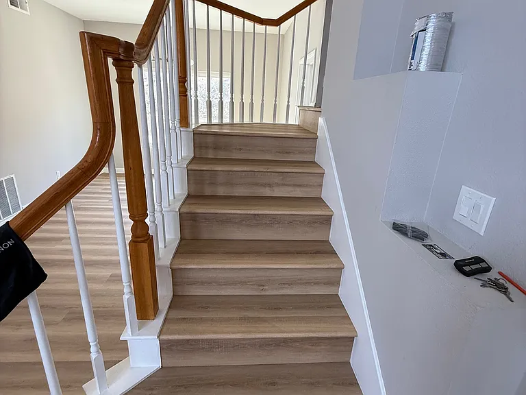 711 Canterbury Cir — Photo 26