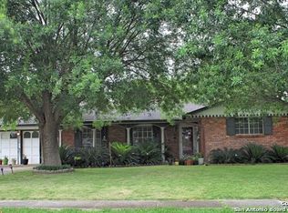 422 Balboa Dr, Universal City, TX 78148