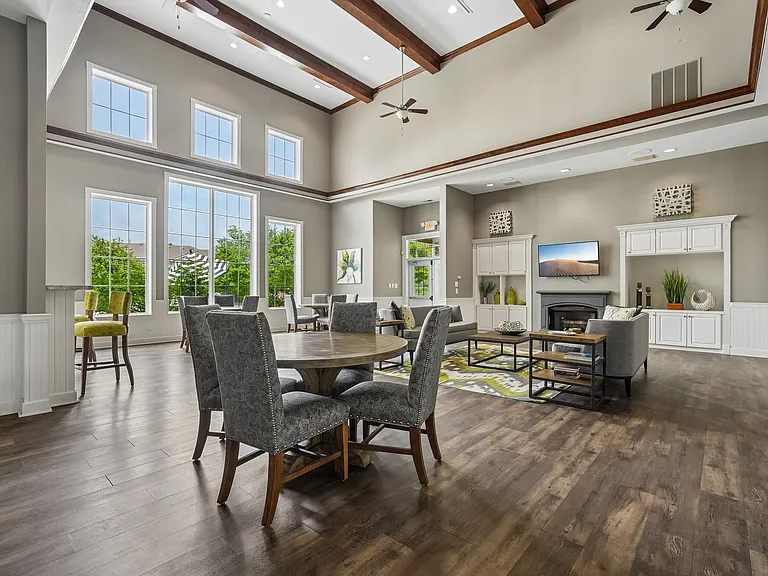 Reserve at Williams Glen — Photo 14