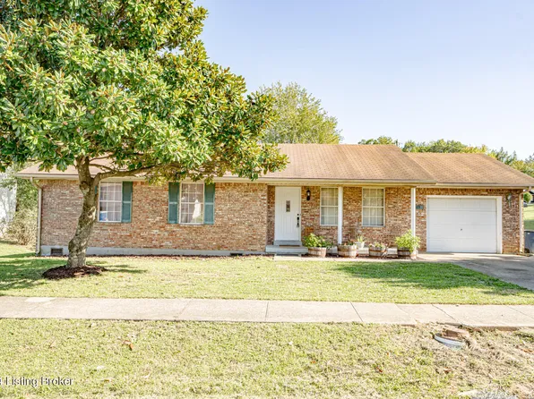 111 Lavender Ct, Radcliff, KY 40160