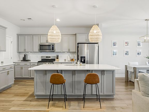 3rd image of 3729 Apiary Ln