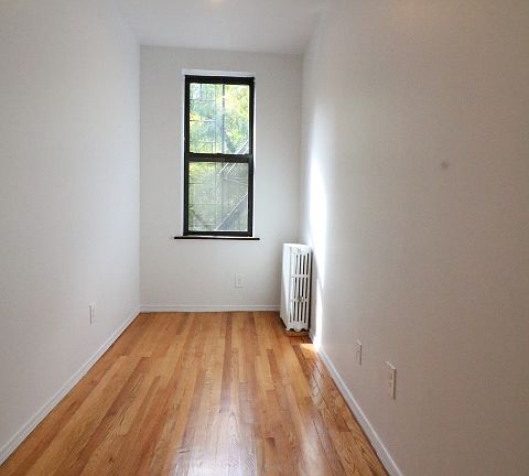 4th image of 451 W 46th St #2FA