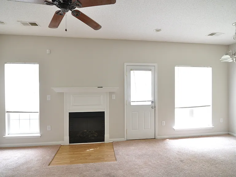44 Pine Meadow Cir — Photo 5