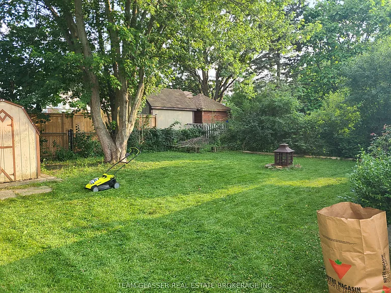 39 Ardsley Rd — Photo 14