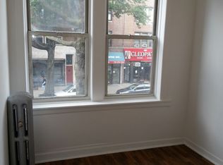 2565 Steinway St, Astoria, NY 11103