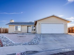 833 Janelle Ct, Ridgecrest, CA 93555