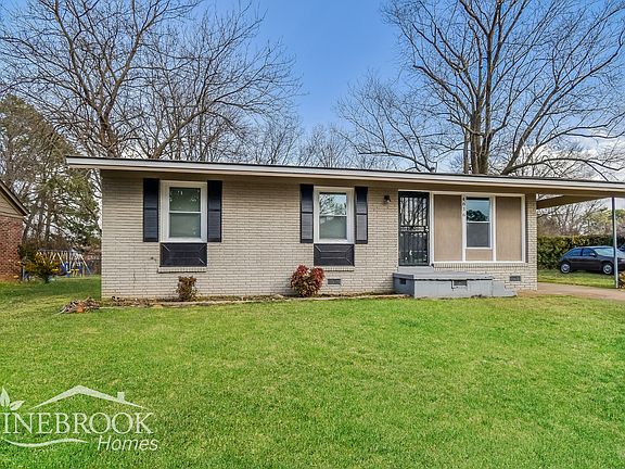 3rd image of 4616 Newton Dr