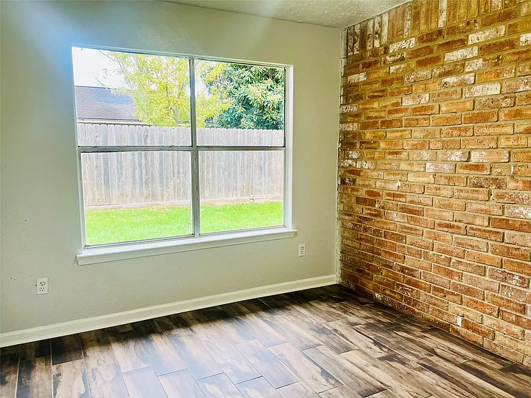 13114 Benford Dr — Photo 15
