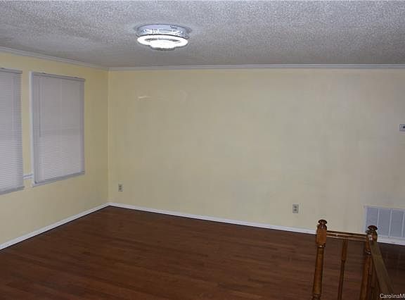 4th image of 8460 Huntdale Ct