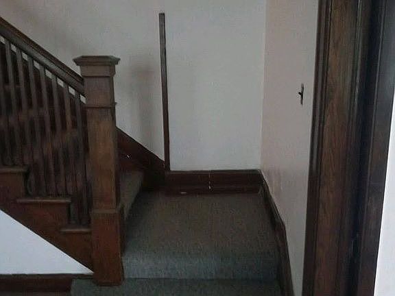 5th image of 314 N Taylor St