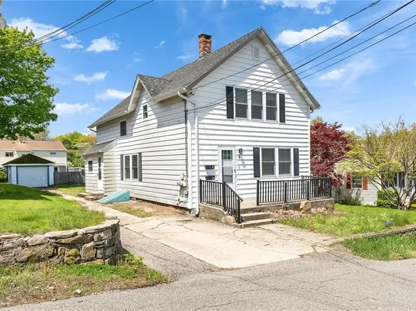 6 Marion St, Westerly, RI 02891