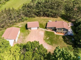 105 E Palkie Rd, Esko, MN 55733